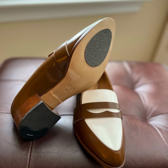 Thelma Saddle Leather Loafer w/ 1.5” wooden heel - Size 38 - Picture 2 of 4